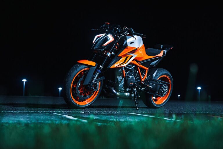 Read more about the article KTM 1290 SUPER DUKE R EVO AB 16.690,-€